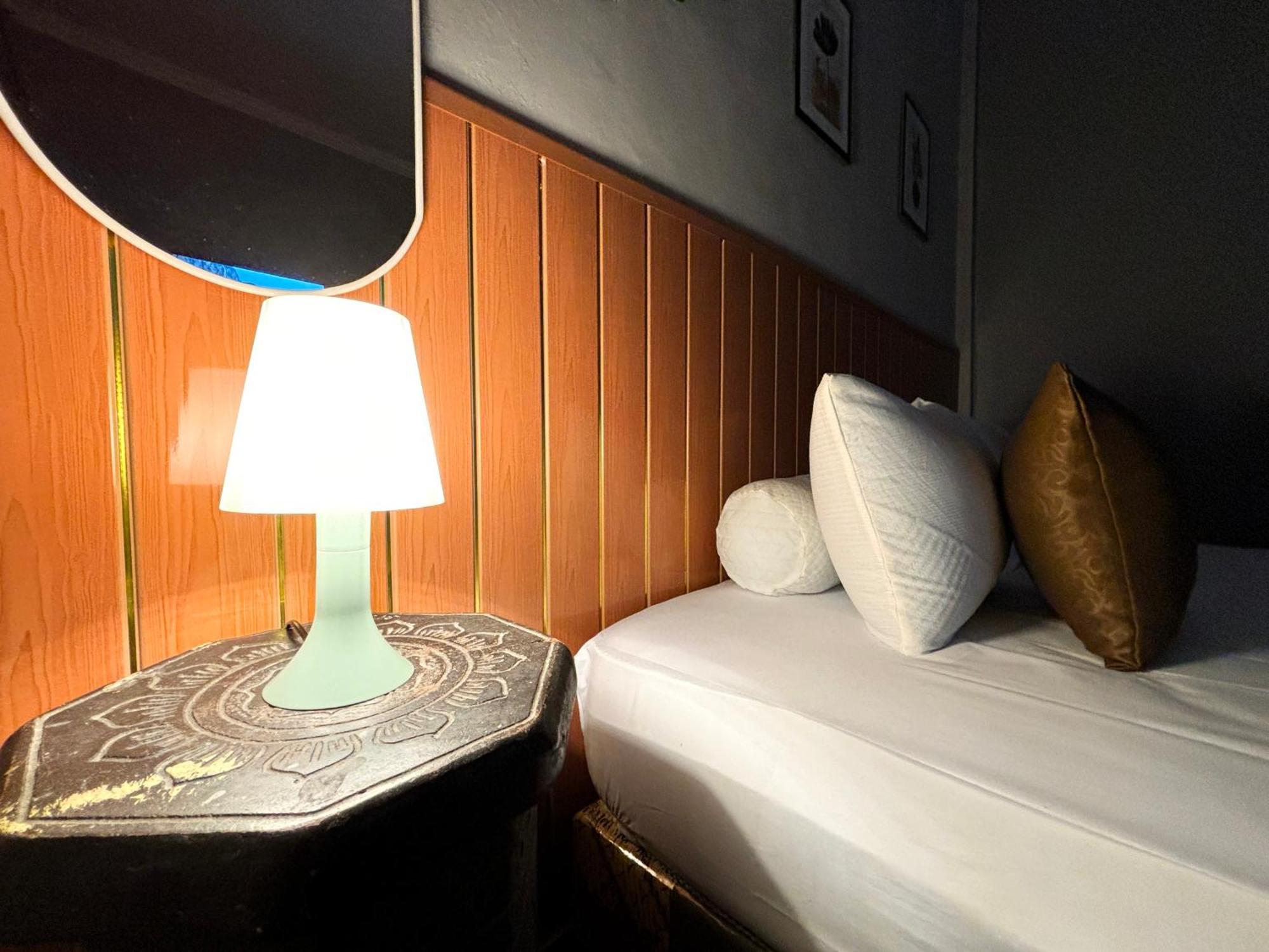 Jogja Day Inn Yogyakarta Bagian luar foto