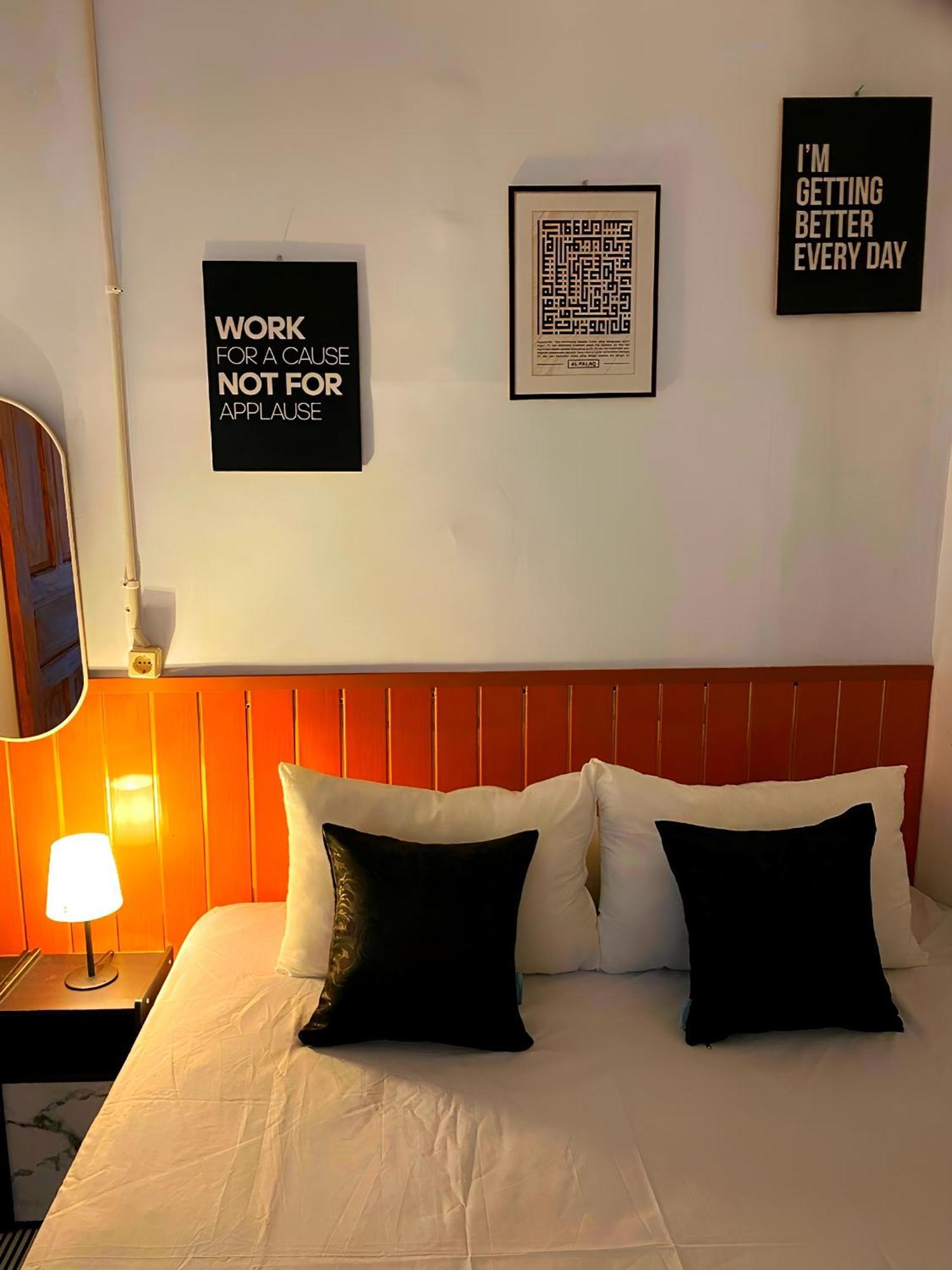 Jogja Day Inn Yogyakarta Bagian luar foto